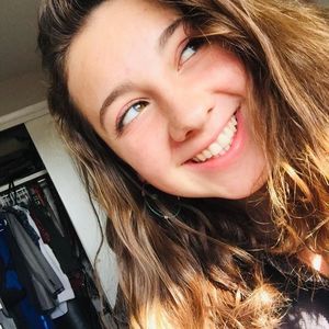 Meet your Posher, Claire